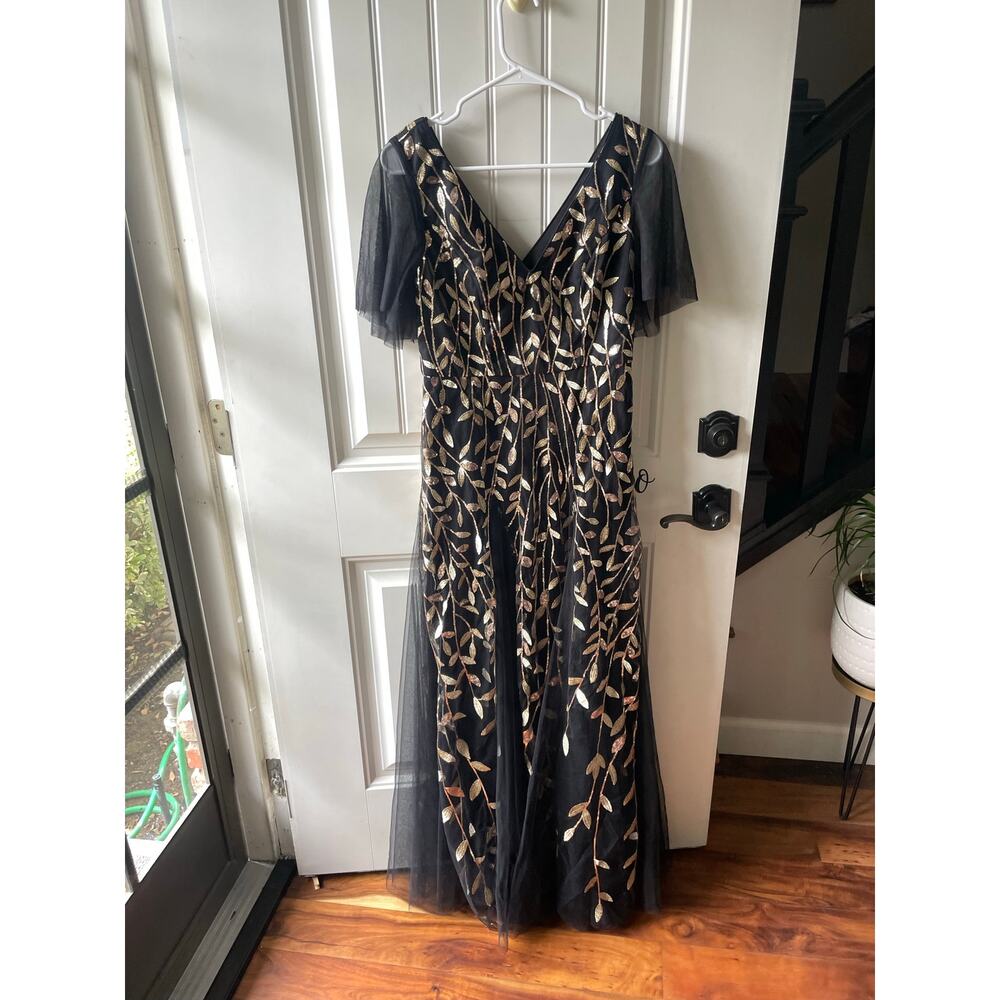 Ever pretty evening gown black gold size L